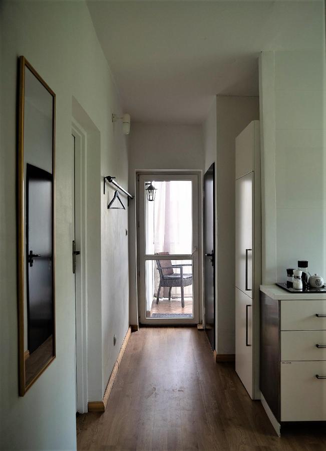 Apartament Almonia Wrocław Buitenkant foto